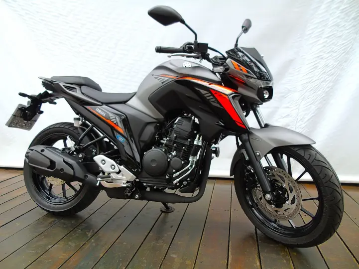 YAMAHA FZ25 FAZER CONNECTED ABS