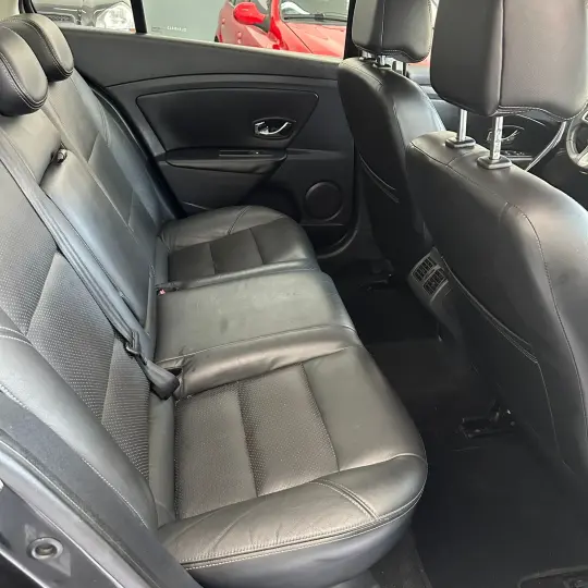 FLUENCE Sed. Dynamique 2.0 16V FLEX Aut.