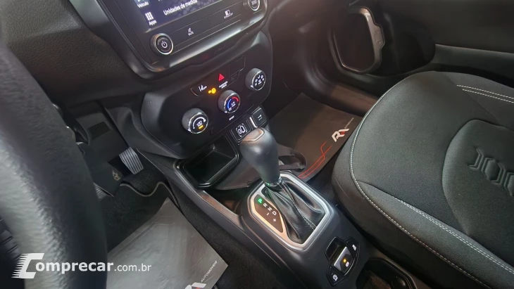 Renegade Sport T270 1.3 TB 4x2 Flex Aut.