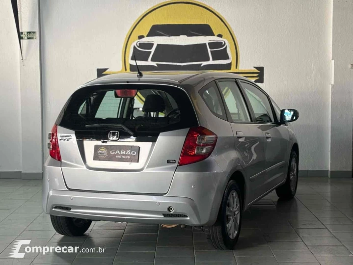 FIT 1.4 LX 16V FLEX 4P AUTOMÁTICO