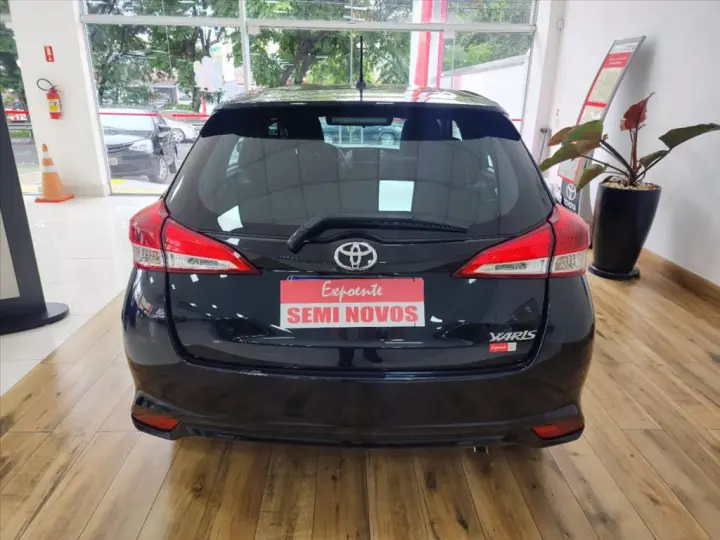 YARIS 1.5 16V FLEX XL MULTIDRIVE