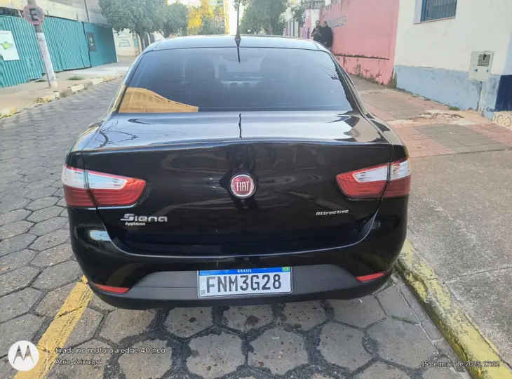 Grand Siena ATTRACTIVE 1.0 Flex 8V 4p