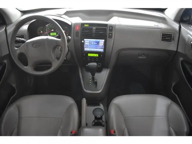 TUCSON - 2.0 MPFI GLS 16V 143CV 2WD 4P AUTOMÁTICO