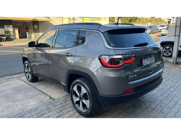 COMPASS 2.0 16V DIESEL LONGITUDE 4X4 AUTOMÁTICO