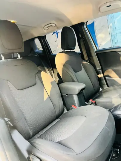 Renegade1.8 4x2 Flex 16V Aut.