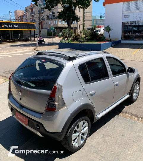 SANDERO 1.6 16V SCE Stepway