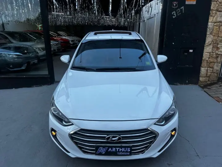 Elantra 2.0 16V Flex Aut.