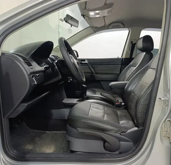 POLO 1.6 MI 8V