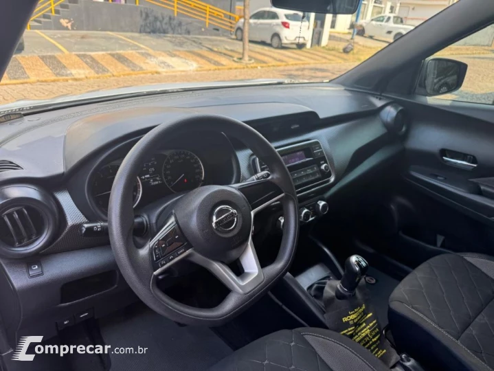 KICKS S 1.6 16V FlexStar 5p Mec.