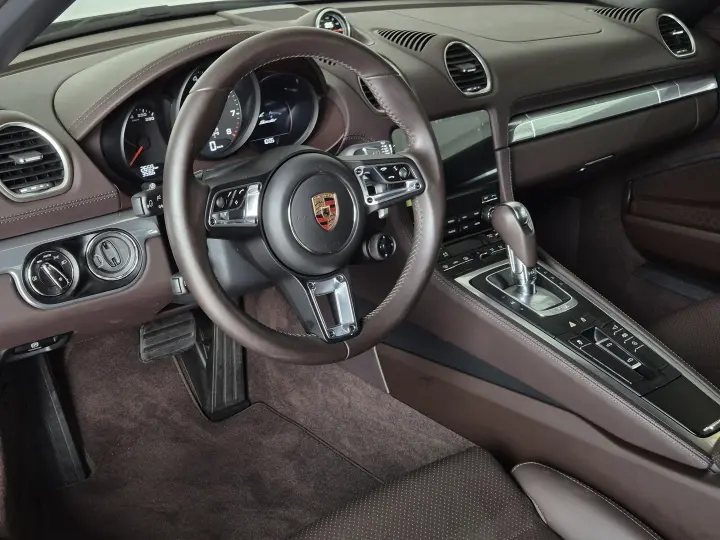 718 2.0 16V H4 Boxster PDK