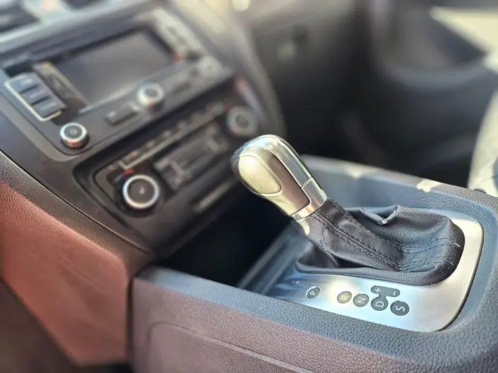 JETTA Highline 2.0 TSI 16V 4p Tiptronic