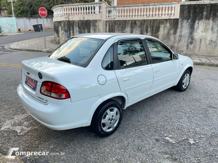 CLASSIC 1.0 MPFI LS 8V