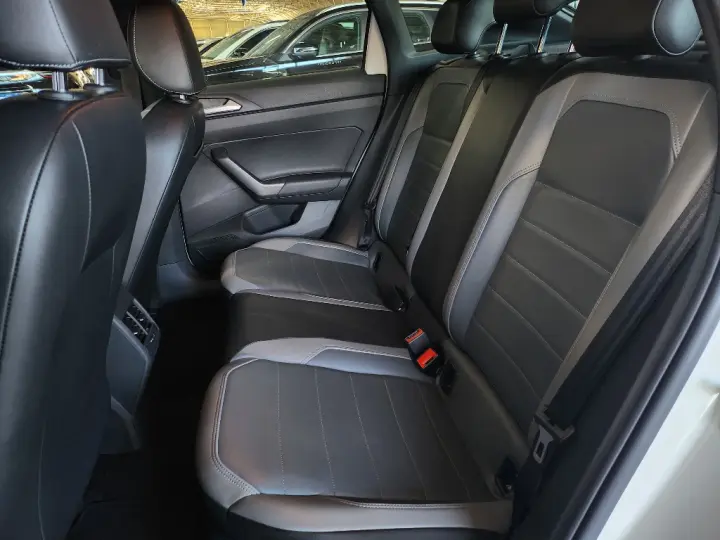 NIVUS 1.0 200 TSI TOTAL FLEX HIGHLINE AUTOMÁTICO