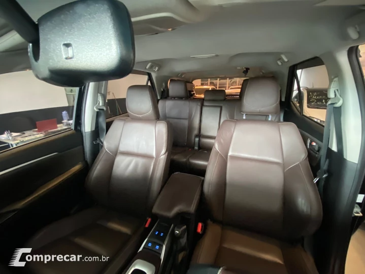 HILUX SW4 2.8 D-4d Turbo SRX Platinum 7L 4X4