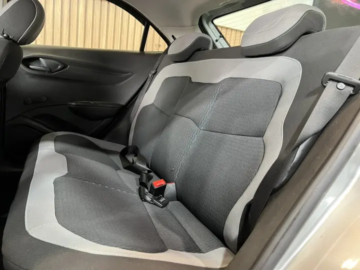 ONIX 1.0 MPFI LT 8V FLEX 4P MANUAL