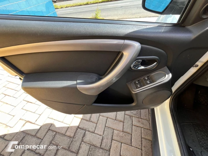 Duster 1.6 16V 4P FLEX EXPRESSION