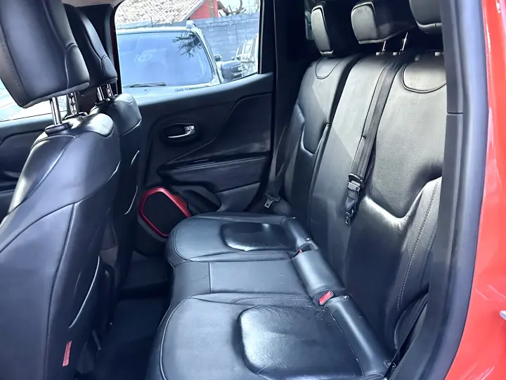 RENEGADE 2.0 16V TURBO DIESEL TRAILHAWK 4P 4X4 AUTOMÁTICO