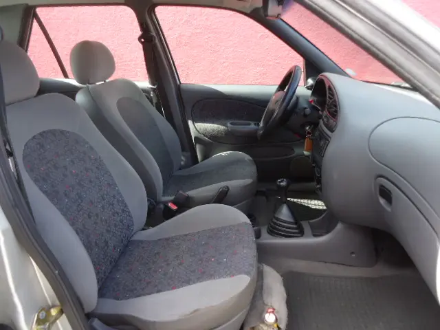 FIESTA 1.0 MPI GL Class 8V