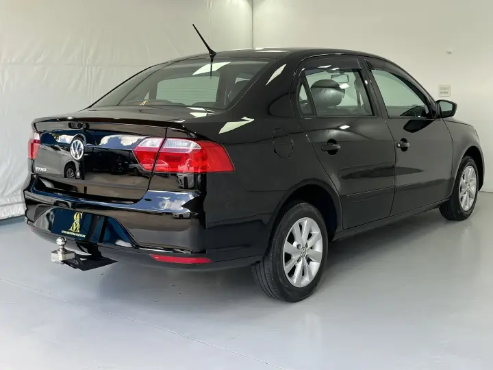 VOYAGE 1.0 MI City 8V