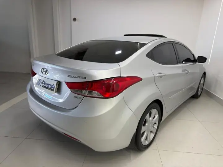 ELANTRA GLS