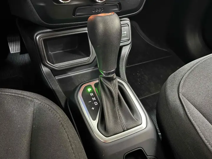 RENEGADE 1.8 16V FLEX 4P AUTOMÁTICO