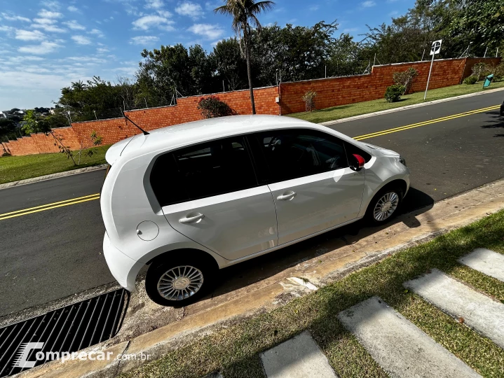 UP 1.0 TSI Move UP 12V