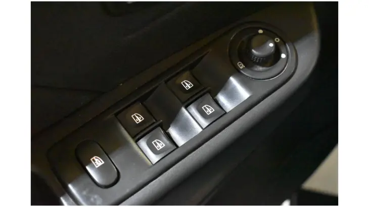 CAPTUR - 1.6 16V SCE ZEN X-TRONIC