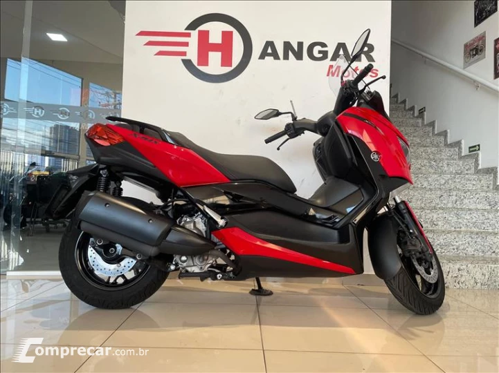 XMAX 250 CONNECTED ABS