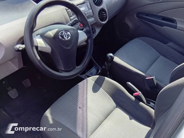 ETIOS HATCH - 1.3 XS 16V 4P MANUAL