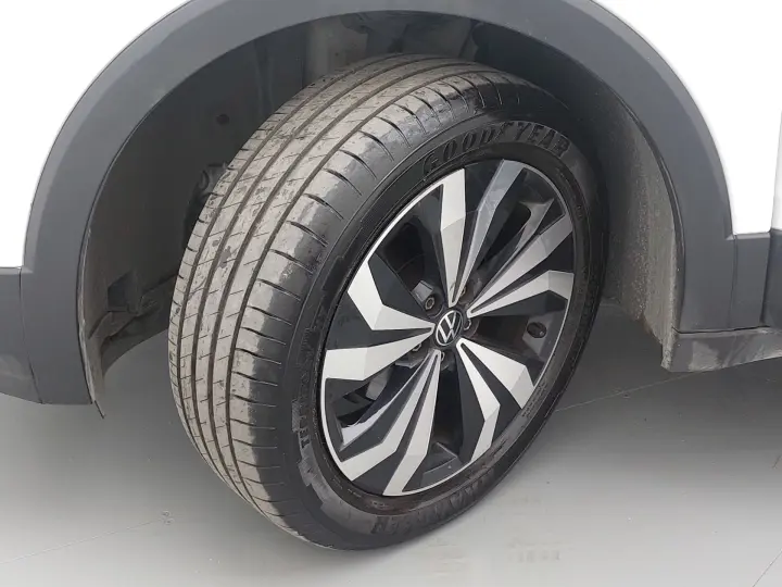 T-CROSS 1.0 200 TSI TOTAL FLEX AUTOMÁTICO