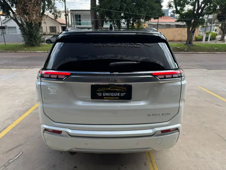 Commander 1.3 T270 Turbo Flex Overland At6