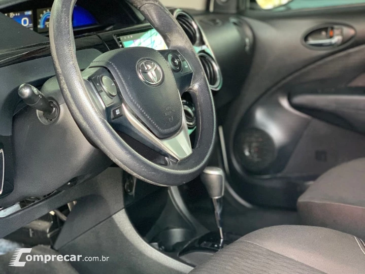 ETIOS 1.5 X Plus 16V