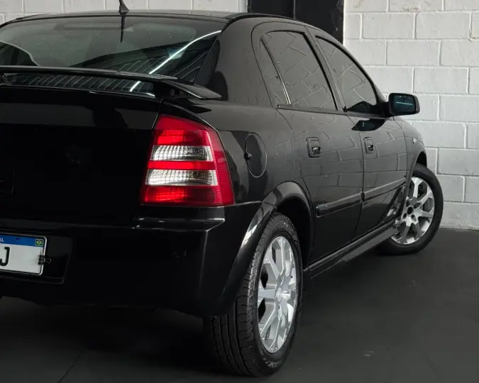 Astra Advantage 2.0 MPFI 8V FlexPower 5p