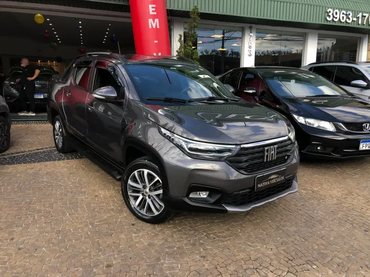 Strada 1.3 Firefly Flex Volcano Cd Cvt