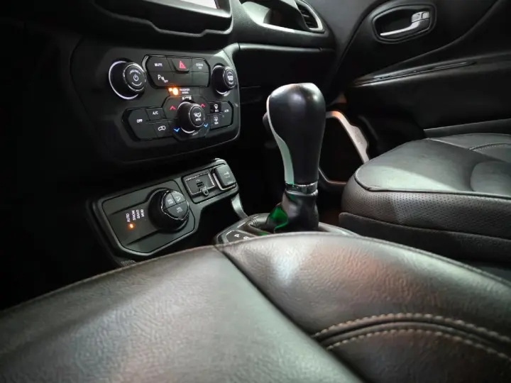 RENEGADE 2.0 16V TURBO DIESEL LONGITUDE 4P 4X4 AUTOMATICO