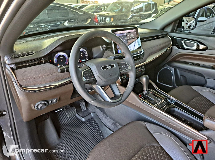 COMMANDER 1.3 T270 Turbo Overland