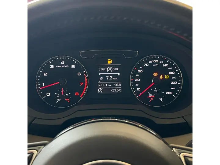 Q3 1.4 TFSI FLEX PRESTIGE S TRONIC