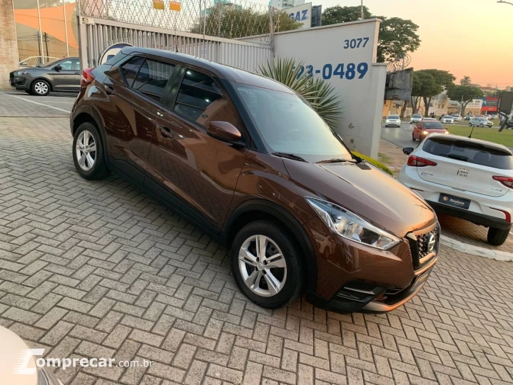 KICKS Active S 1.6 16V Flex Aut.