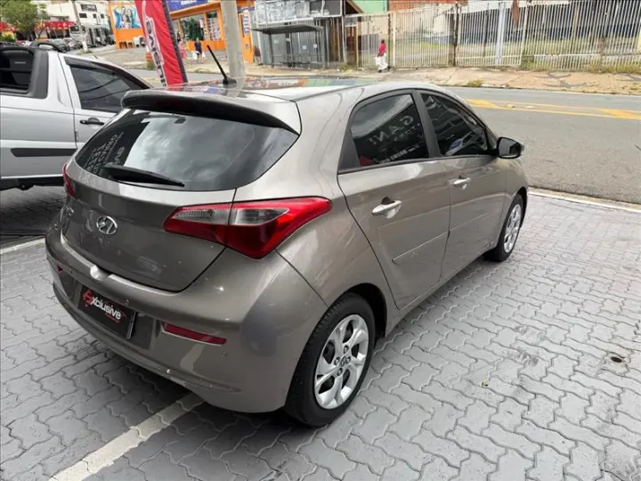 HB20 1.0 Comfort 12V