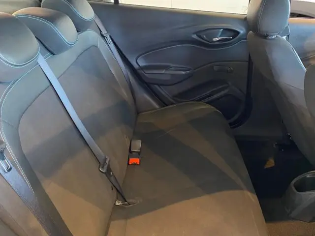 PRISMA - 1.4 MPFI LT 8V 4P MANUAL