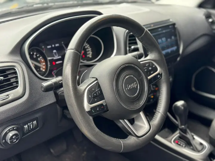 COMPASS 2.0 16V Sport