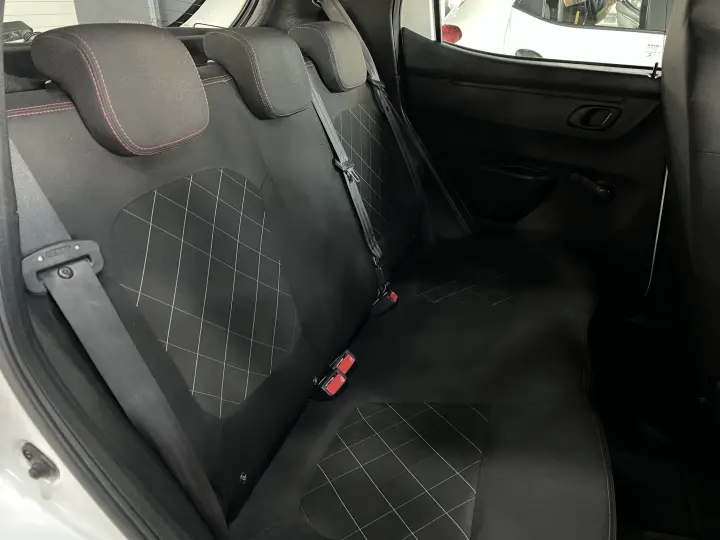 KWID 1.0 12V SCE FLEX ZEN MANUAL