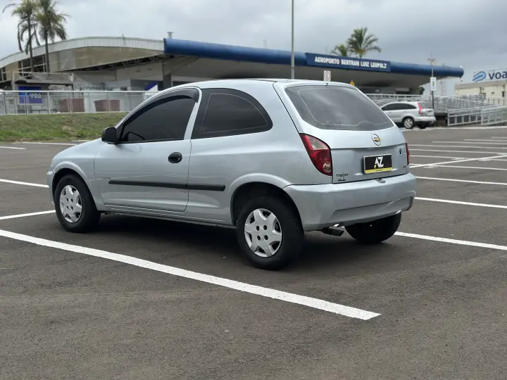 CELTA 1.0 MPFI VHCE Life 8V