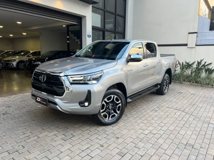 HILUX 2.8 D-4d Turbo CD SRX 4X4