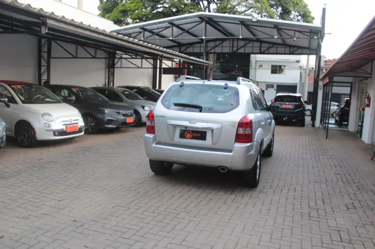 Tucson 2.0 16V 4P GLS AUTOMÁTICO