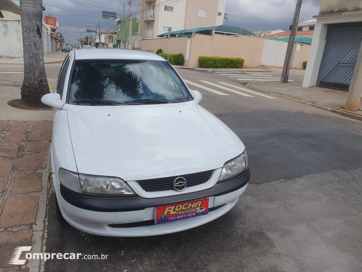 VECTRA 2.2 MPFI GLS 8V