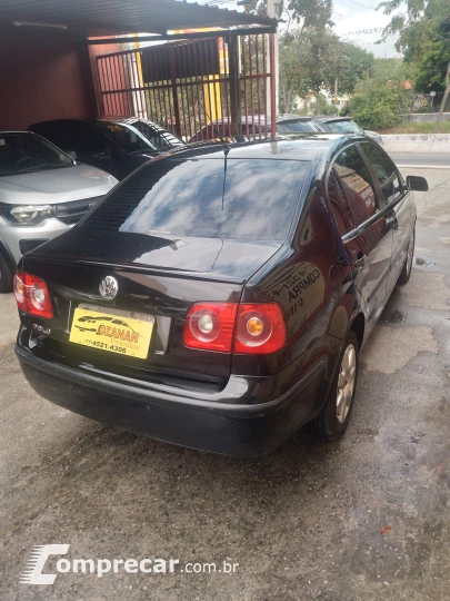 POLO SEDAN 1.6 MI 8V