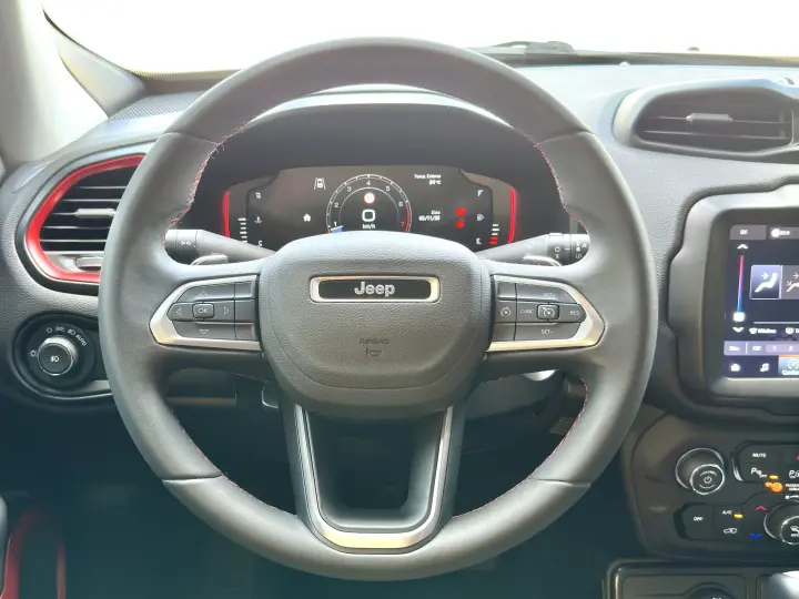 RENEGADE 1.3 T270 TURBO FLEX TRAILHAWK 4X4 AT9