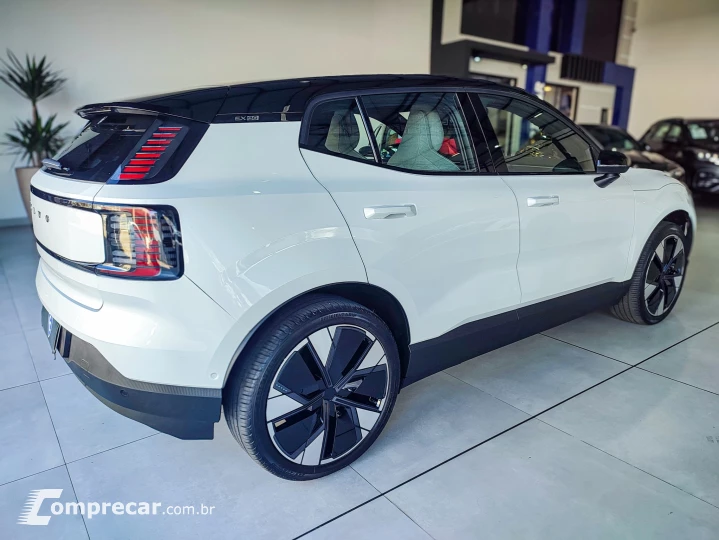 EX30 69 KW ELÉTRICO ULTRA