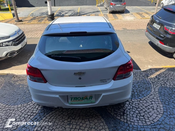 ONIX HATCH LT 1.0 8V FlexPower 5p Mec.